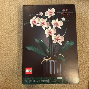 Unopened Lego Orchid Flower